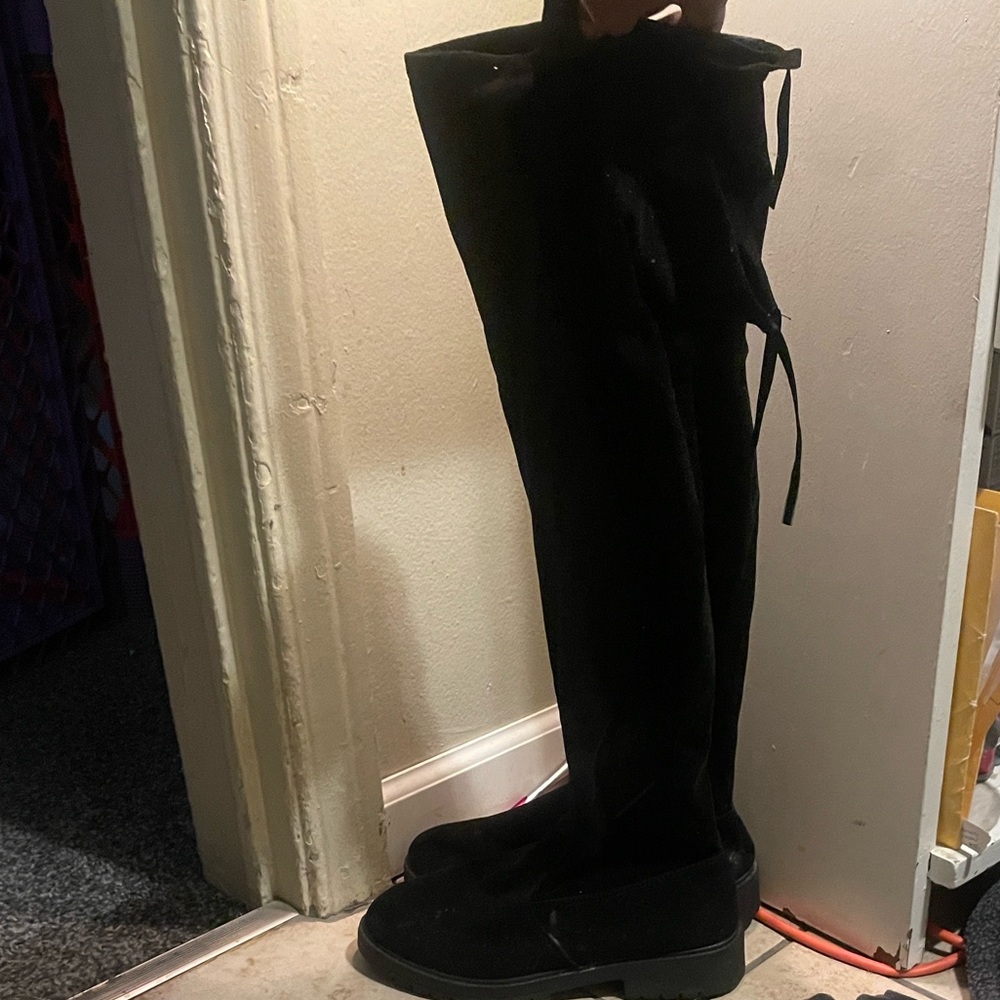Black Over-the-Knee Boots